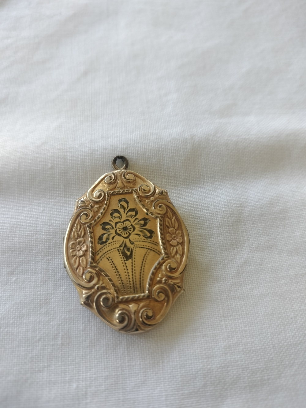 Gold 1/20 12kt  Floral Engraved Pendant-Locket  W Hayward Marked